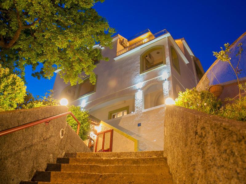 فندق Pansion Nobel Petrovac المظهر الخارجي الصورة